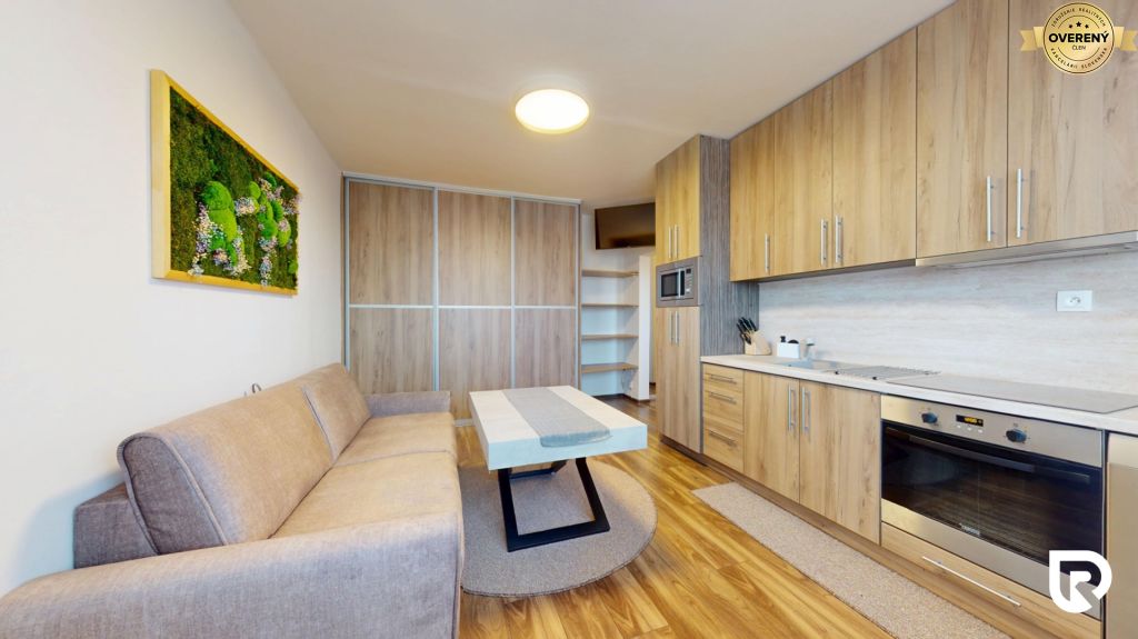 RentHub-I-Pekny-15-izbovy-byt-I-Stupava-08072025_155233.jpg