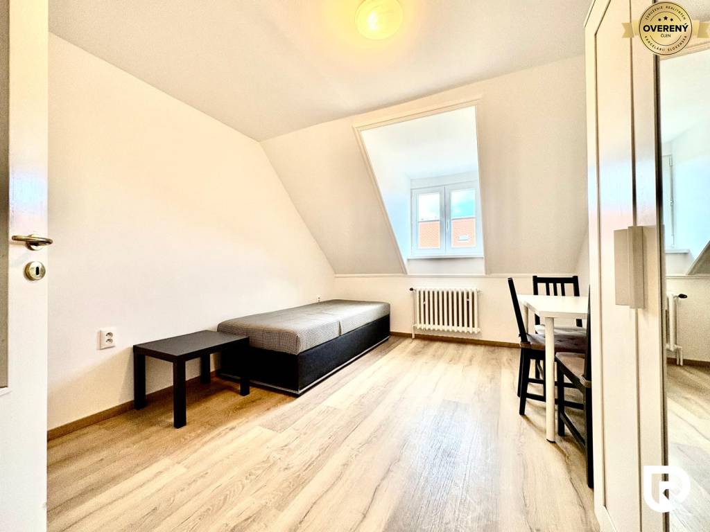 WhatsApp Image 2026-02-15 at 12.53.42 (4).jpeg