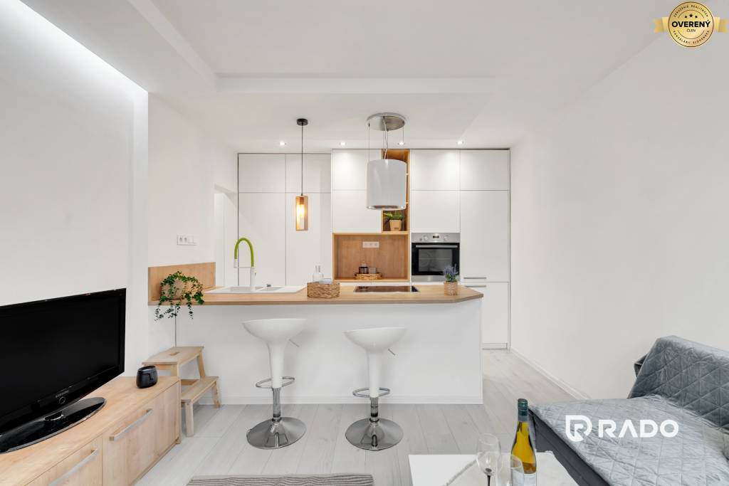 obyvacka kuchyna (2).jpg