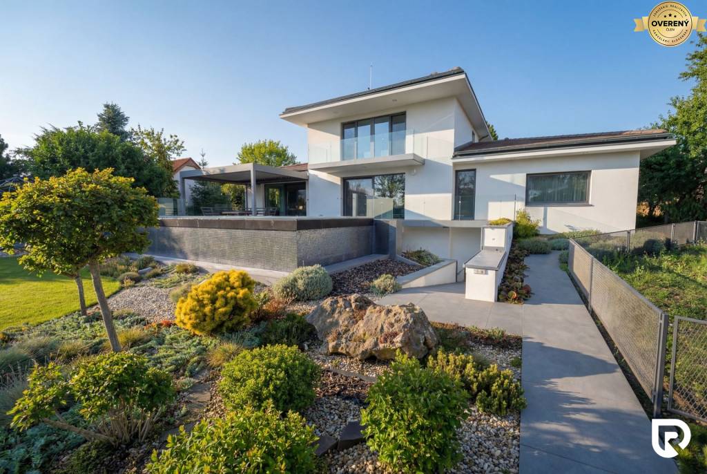 WhatsApp Image 2026-02-13 at 18.00.45.jpeg