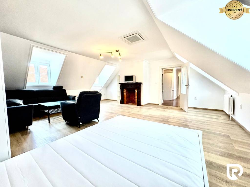 WhatsApp Image 2026-02-15 at 12.53.42 (3).jpeg