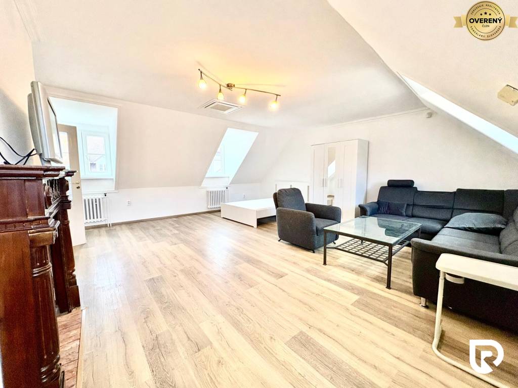 WhatsApp Image 2026-02-15 at 12.53.42 (2).jpeg