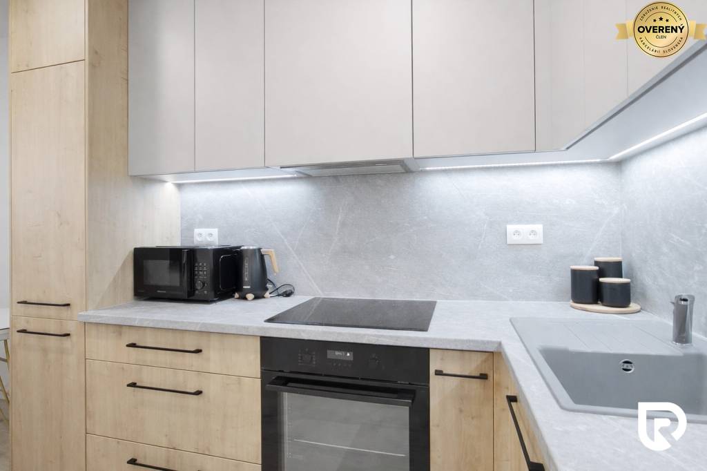 ChatGPT Image 18. 2. 2026, 11_39_49.jpg