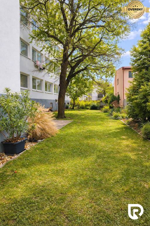 WhatsApp Image 2026-02-18 at 14.18.50 (1).jpeg