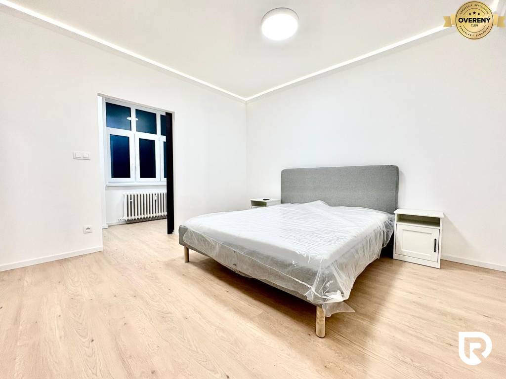 WhatsApp Image 2026-02-19 at 17.01.05 (7).jpeg