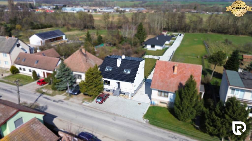 Dizajn bez názvu (7).jpg