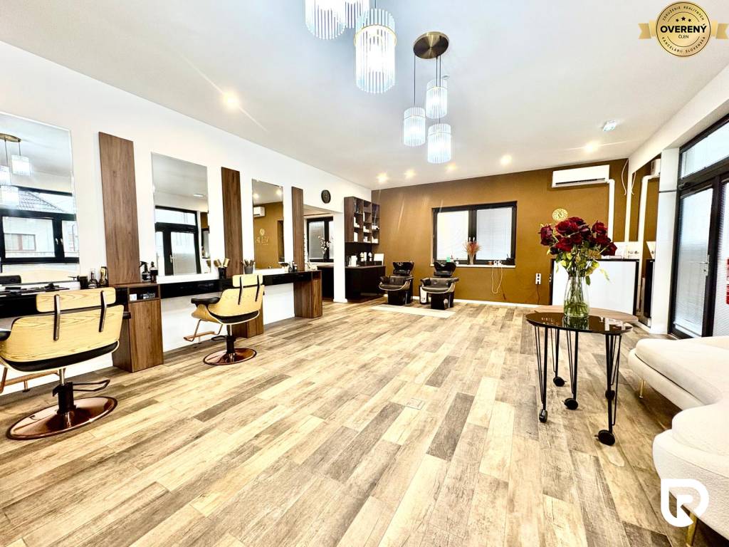 WhatsApp Image 2026-03-29 at 11.26.03 (4).jpeg