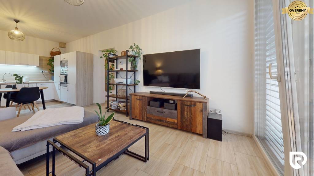 770-Soblahov-Living-Room 1.jpg