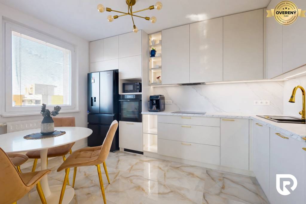 ChatGPT Image Mar 2, 2026, 03_32_22 PM.jpg