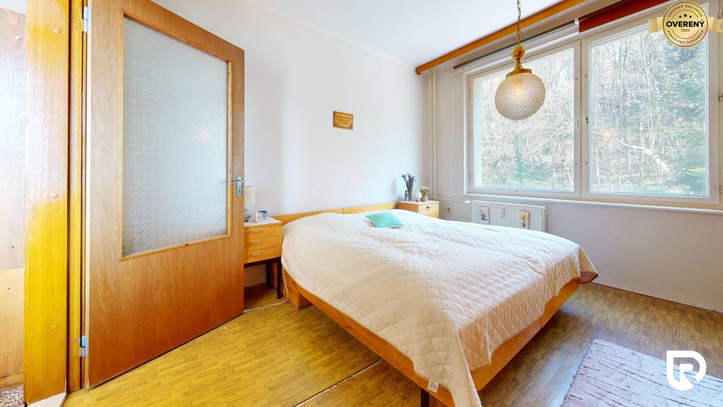 21-Partizanska-Bedroom 2.jpg