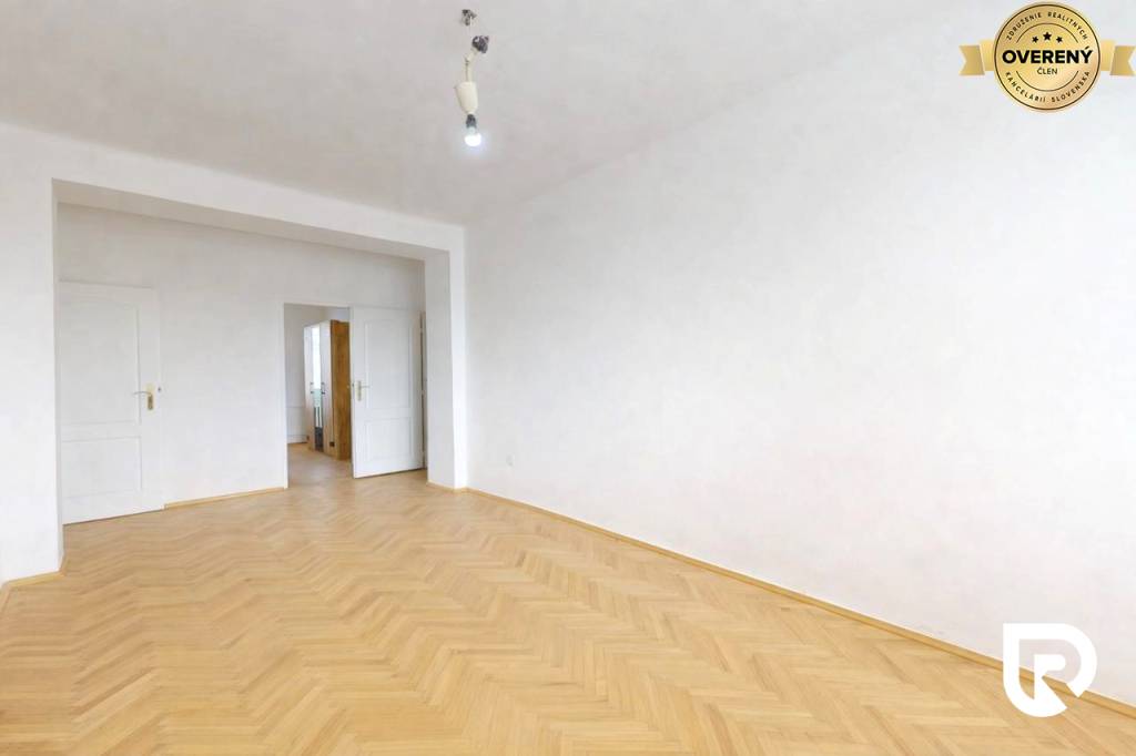 WhatsApp Image 2026-04-17 at 16.01.36.jpeg