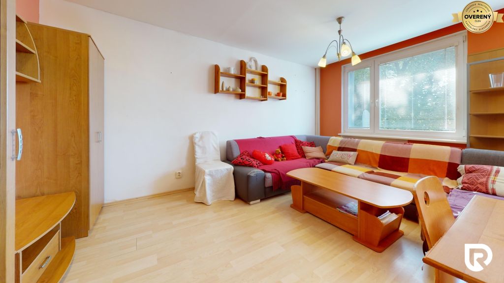 Heckova-6-Living-Room 1.jpg