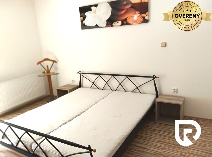 193588145 (2).jpg