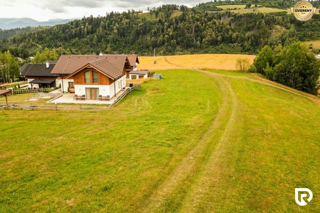 POZEMOK Čierny Balog (12).jpg