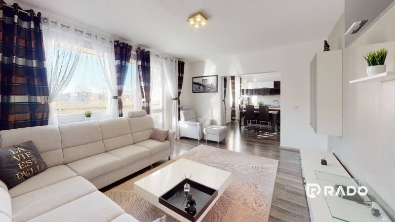 31511-Bavlnarska-Living-Room.jpg